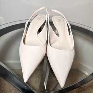 SLINGBACK STRAPPY KITTEN HEELS